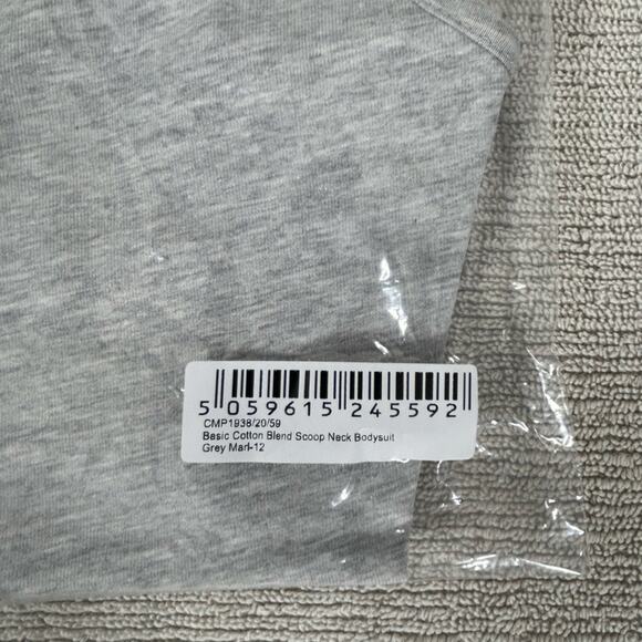 PrettyLittleThing Basic Grey Marl Cotton Blend Scoop Neck Bodysuit NWT - Picture 4 of 9